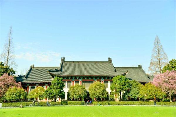 如何选择正规靠谱的学历提升机构 学历提升正规机构哪家机构好 如何选择正规靠谱的学历提升机构 学历提升正规机构哪家机构好